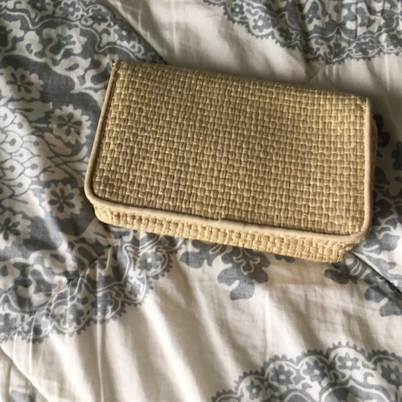 Vintage Etienne Aigner Straw Crossbody - Picture 4 of 4